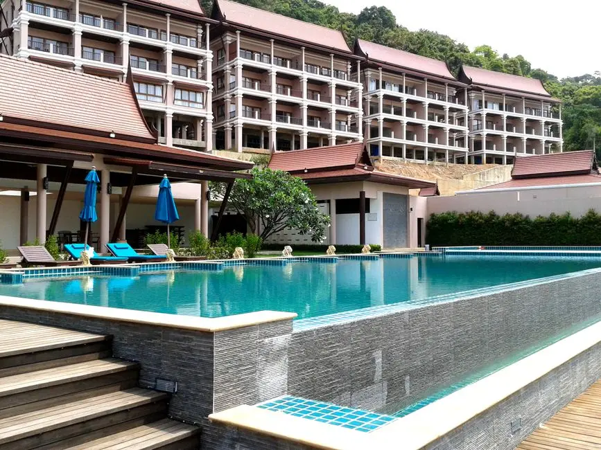 Recreation at OBEROI VERSOVA (ARAM NAGAR MHADA REDEVELOPMENT), Mumbai